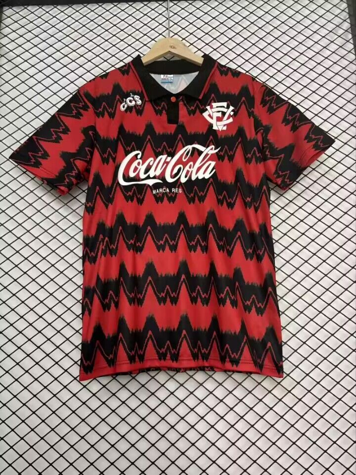 Camiseta de Futebol Retrô Vitoria
