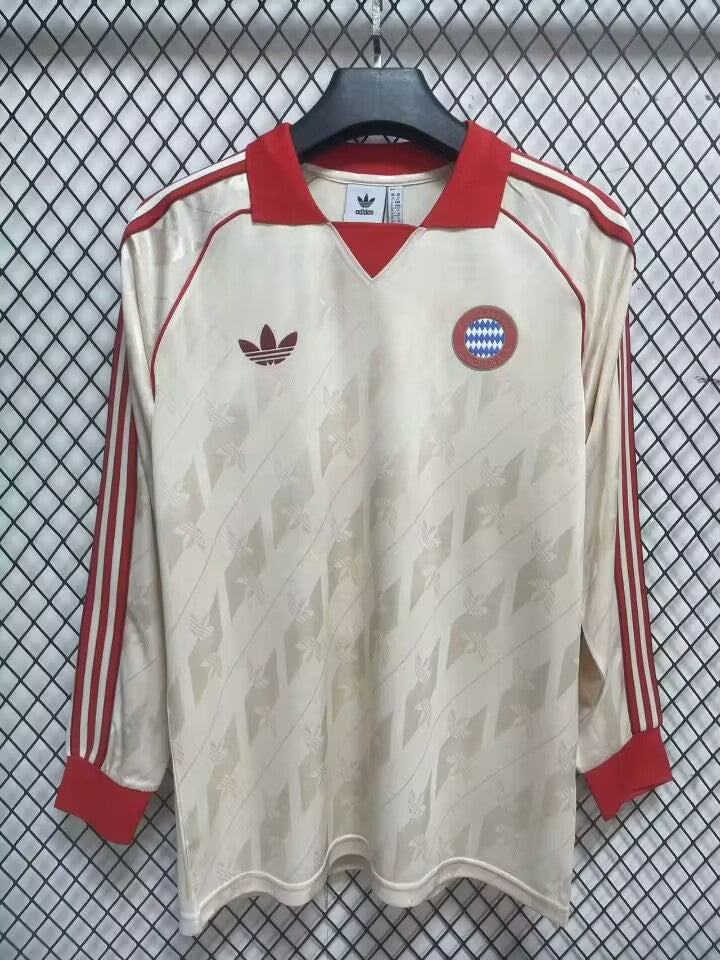Camisetas de Futebol Retrô Bayer de Munich