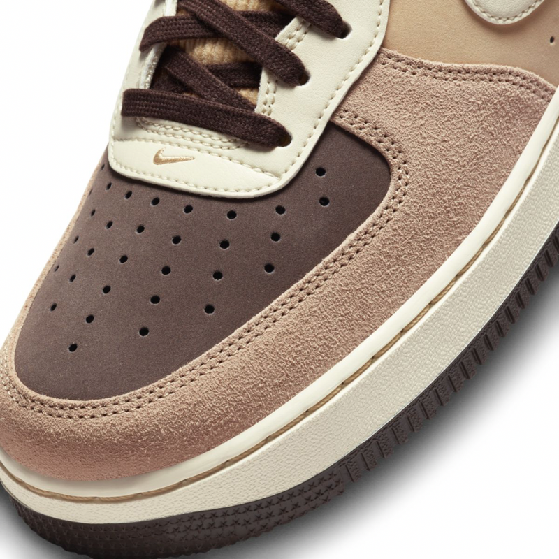 Nike Air Force 1 07 Coconut Milk