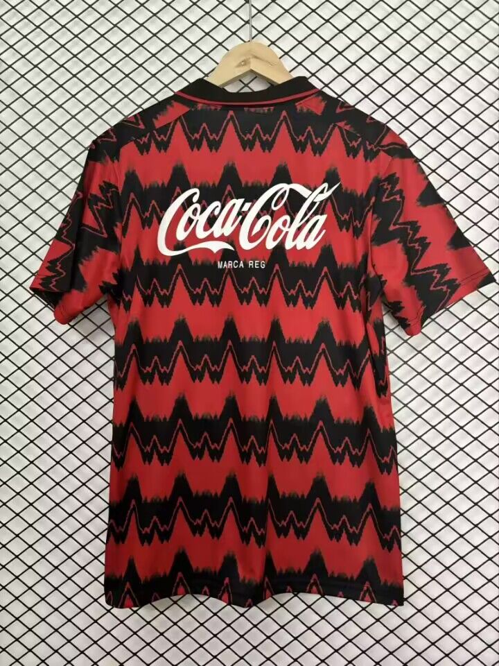 Camiseta de Futebol Retrô Vitoria