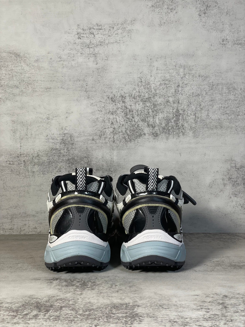 Off-White Be Right Back