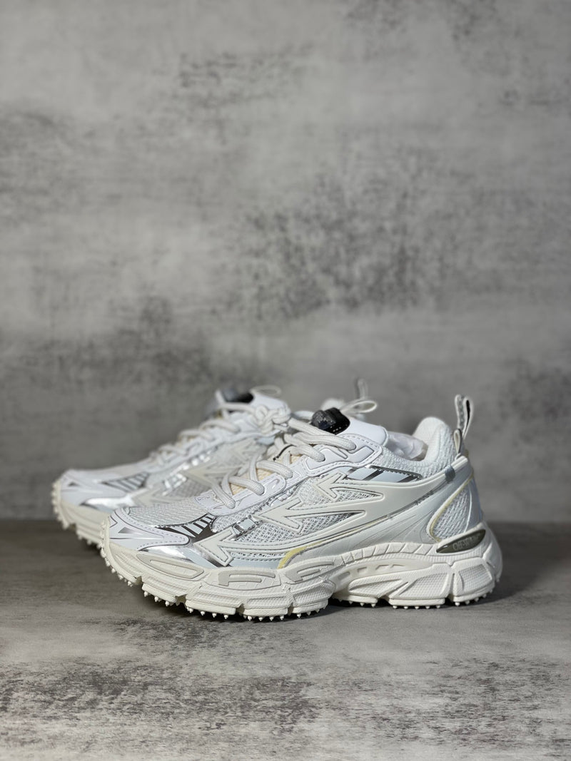 Off-White Be Right Back