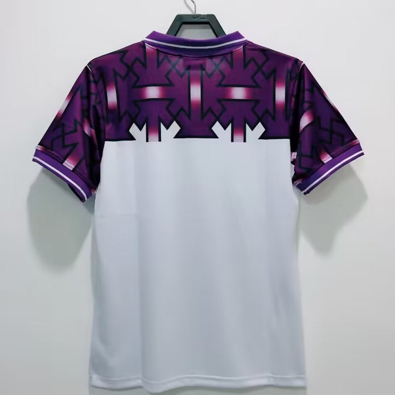 Camiseta de Futebol Retrô