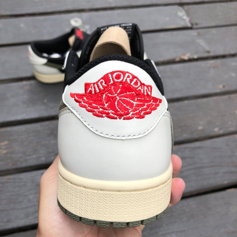 Jordan 1 Retro Low OG SP Travis Scott Olive