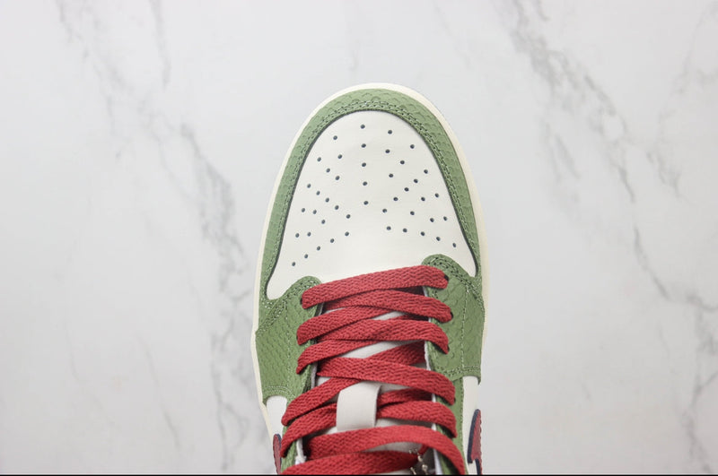 Jordan 1 Low OG CNY "Year of the Dragon"