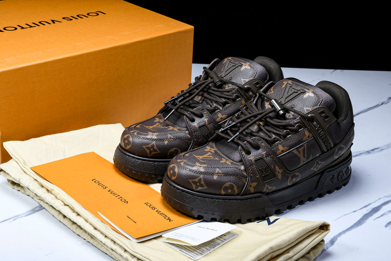 LV Trainer Maxi