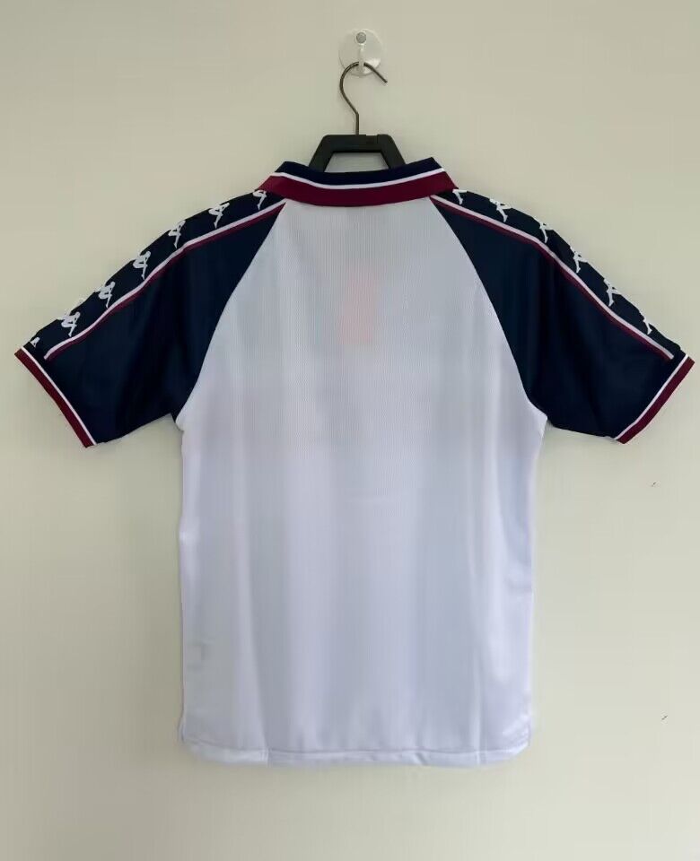 Camiseta de Futebol Retrô Manchester City