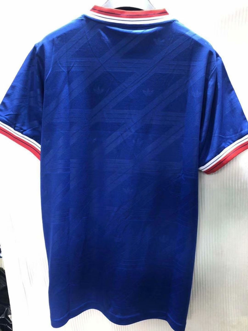 Camisetas de Futebol Retrô