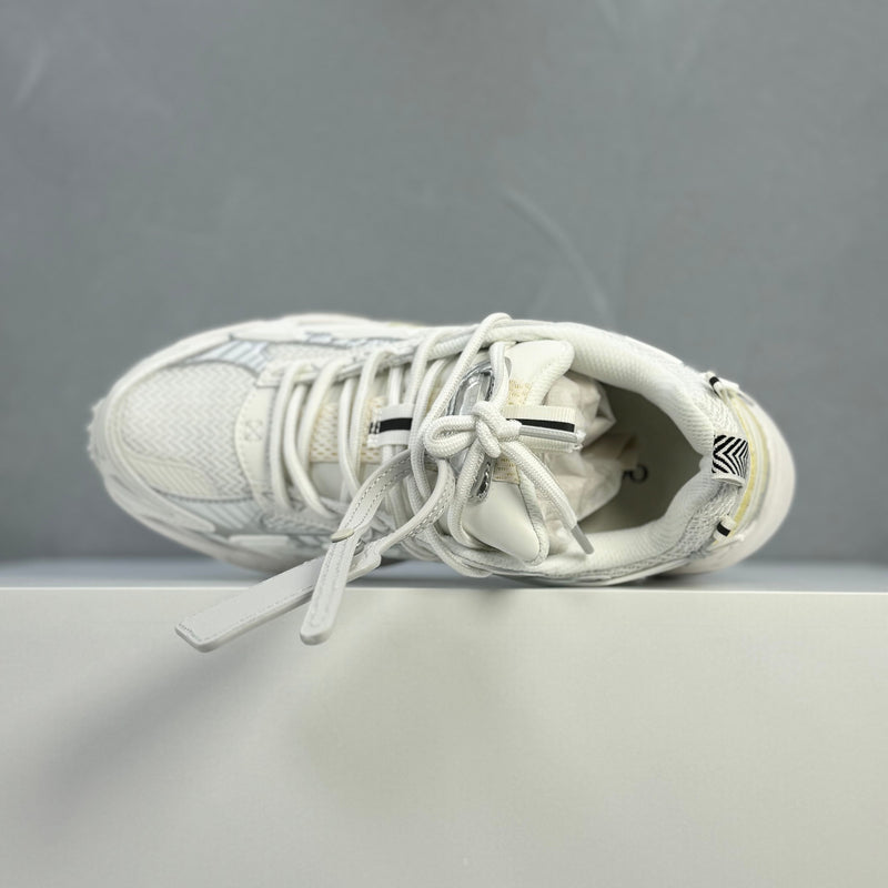 Off-White Be Right Back
