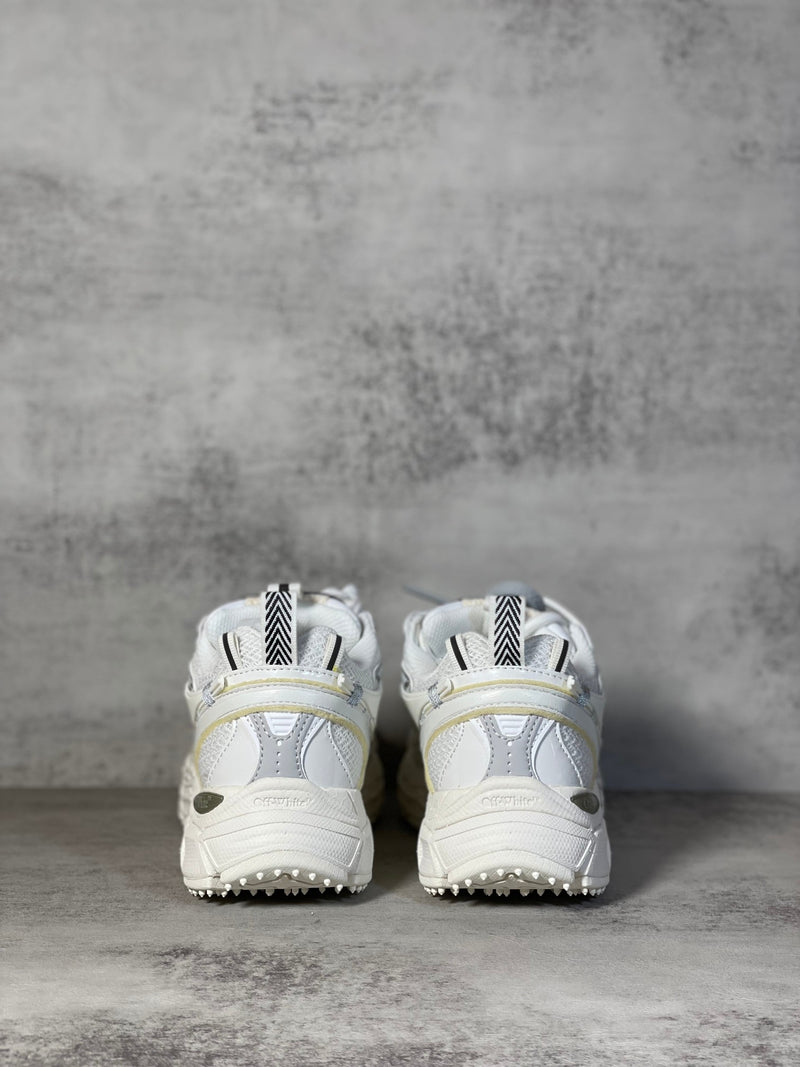 Off-White Be Right Back